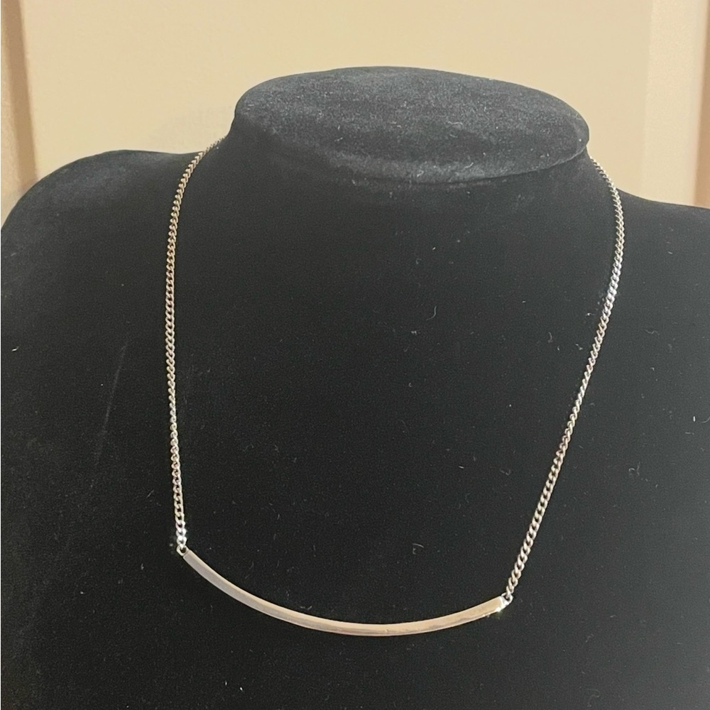 925 Sterling Silver niña necklace